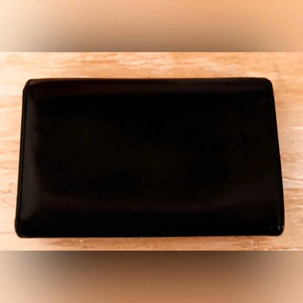 Ferragamo Black Leather Mid size Wallet with Gold Accent - Picture 3 of 4